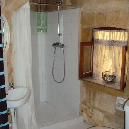 Bed & Breakfast La Gozitaine Kerċem