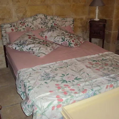 La Gozitaine Couette-café Kerċem